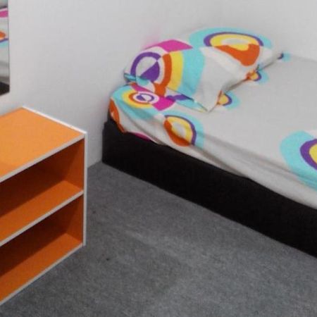 Lemon Inn Jelutong Ngoại thất bức ảnh