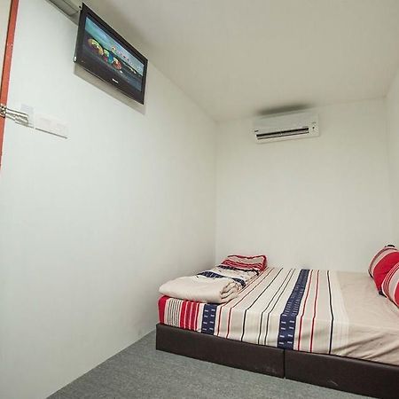 Lemon Inn Jelutong Ngoại thất bức ảnh